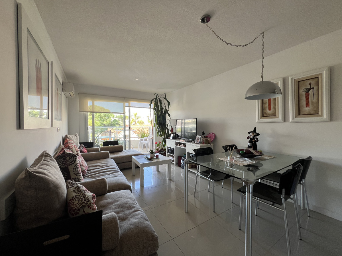Apartamento en venta primera linea Playa Mansa