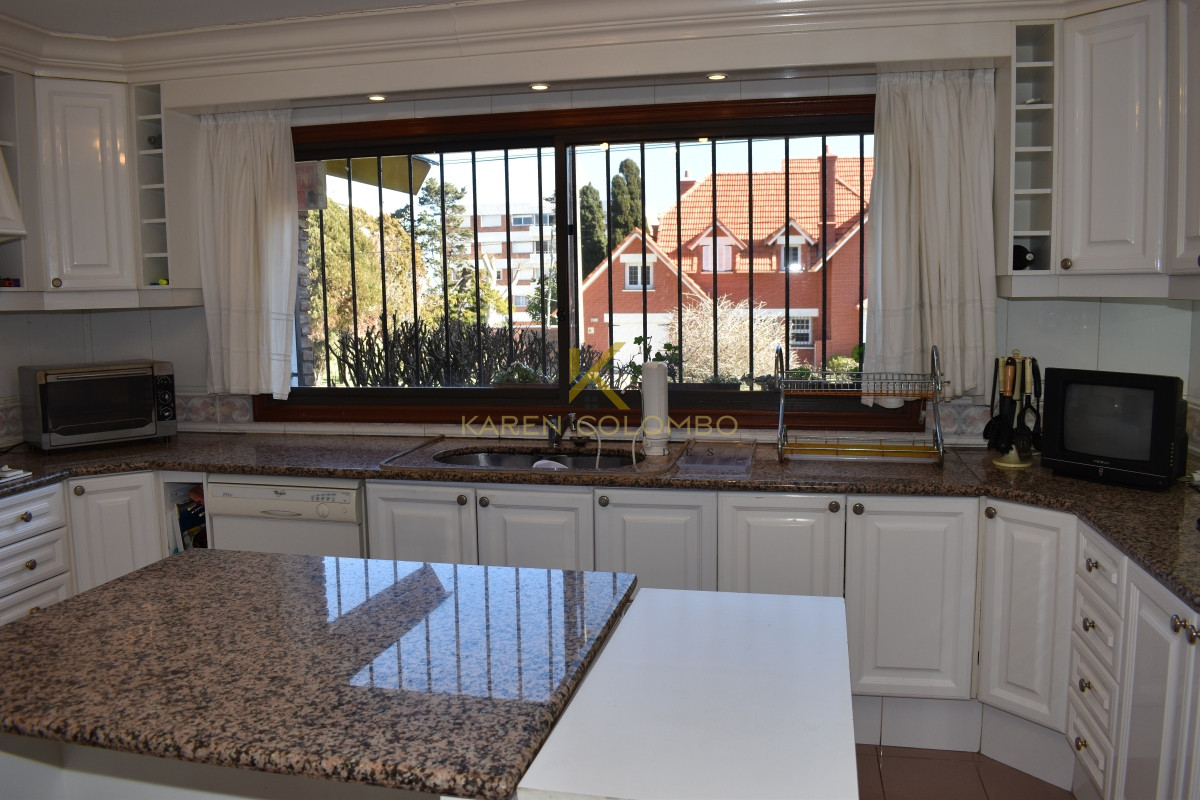 Casa ID.21094520 - MANSA A 1 CUADRA DEL MAR
