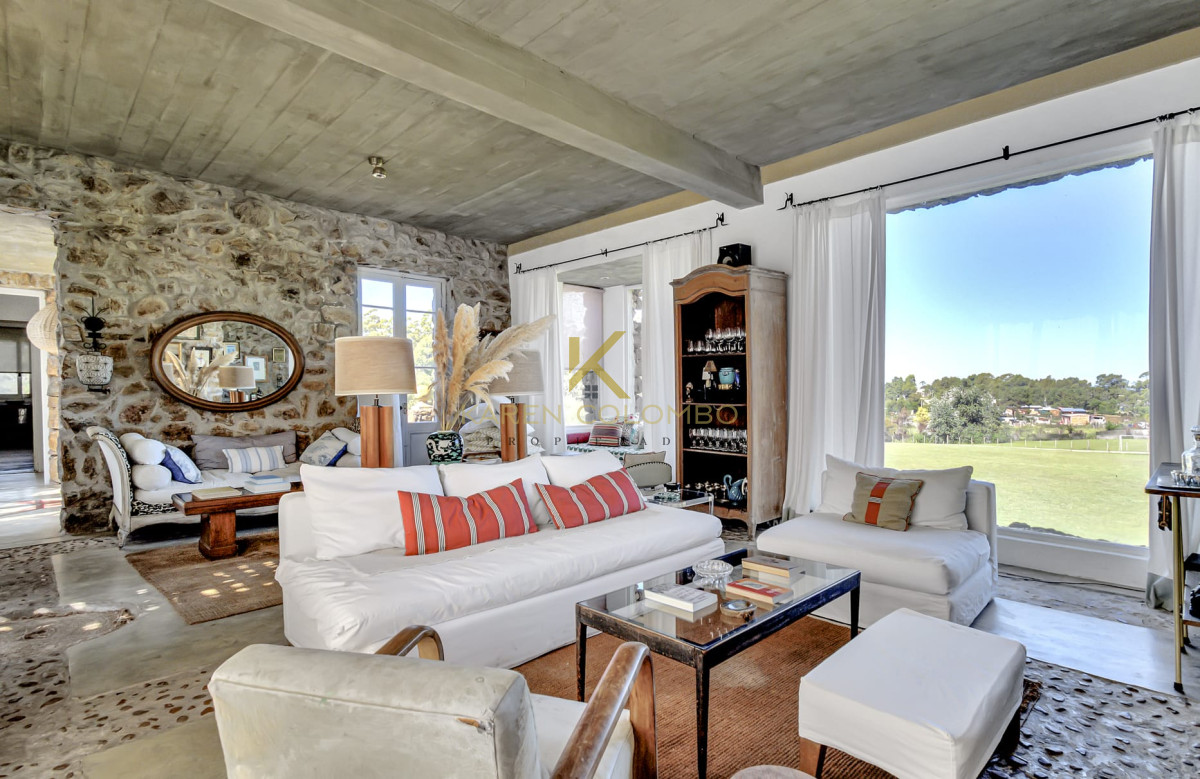 Casa ID.21094472 - Casa de Piedra