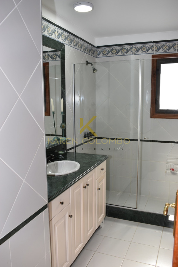 Casa ID.21094520 - MANSA A 1 CUADRA DEL MAR