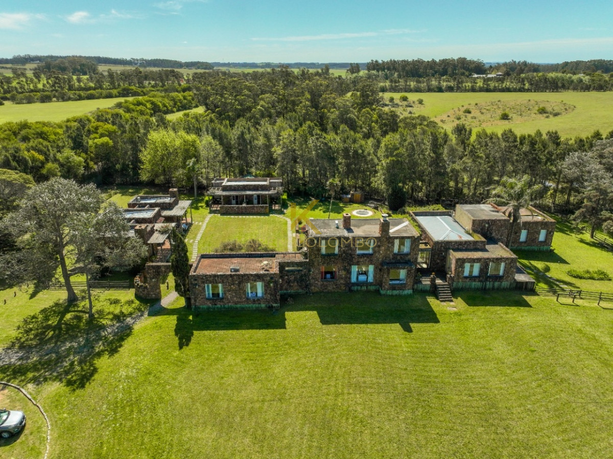 Casa ID.21094472 - Casa de Piedra