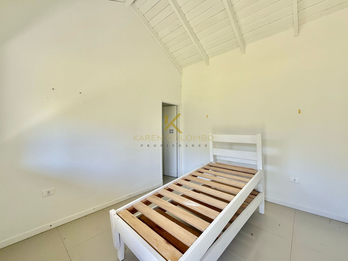 Casa ID.21095404 - Excelente casa en barrio privado.