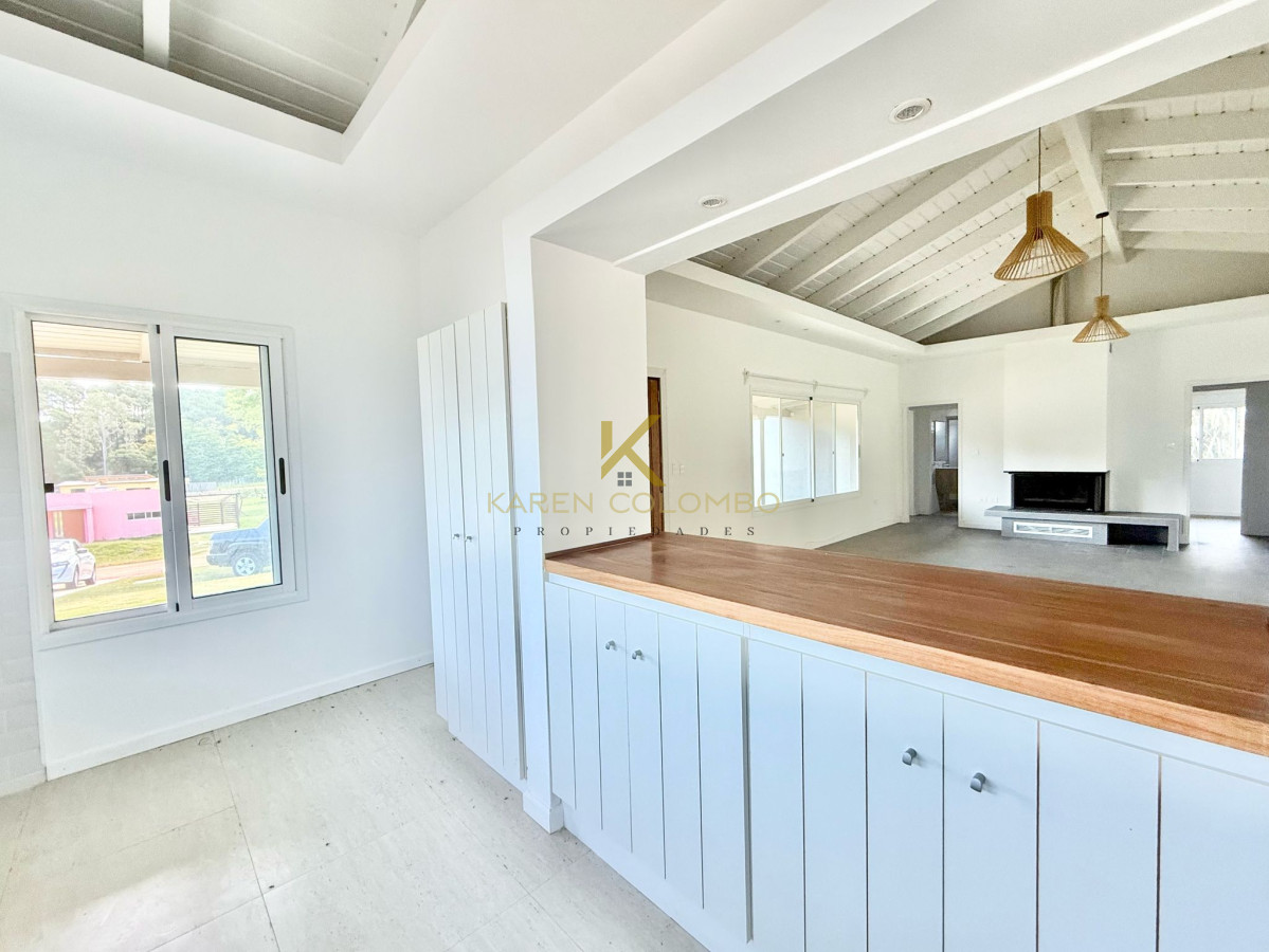 Casa ID.21095404 - Excelente casa en barrio privado.