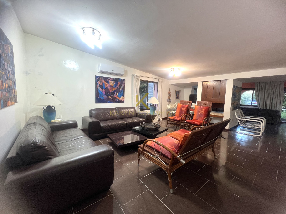 Casa ID.21096034 - Casa en venta y alquiler temporal en playa Mansa, Punta del Este