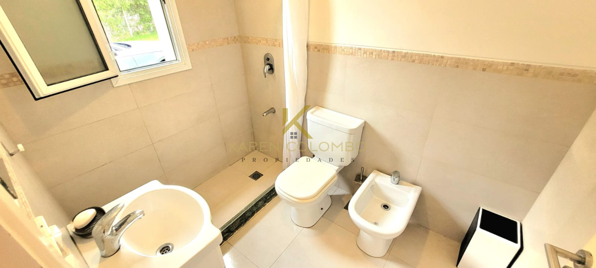 Casa ID.21094590 - Moderna y pronta para entrar