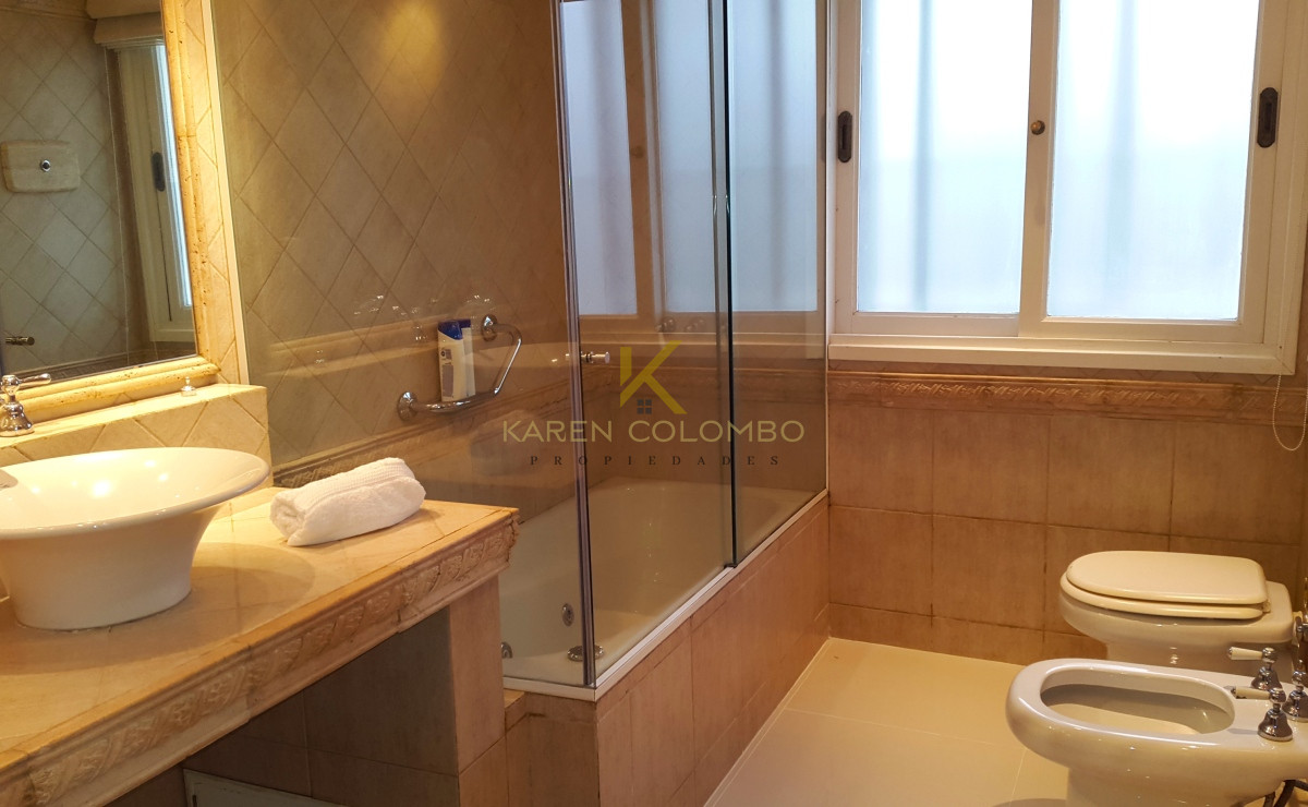 Casa ID.21094429 - Playa Mansa a 1 cuadra del mar