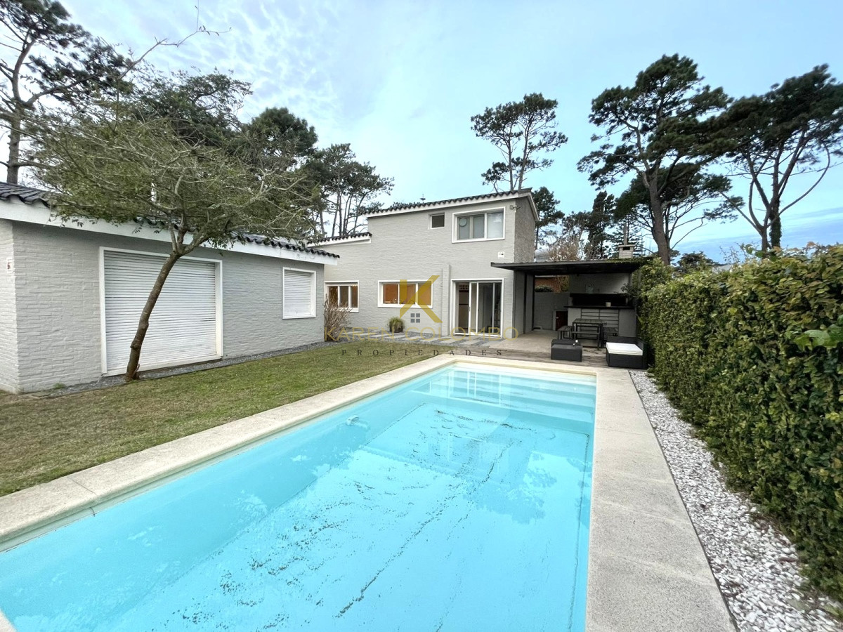 Casa ID.21094797 - Hermosa casa en alquiler temporal playa Mansa, Punta del Este.
