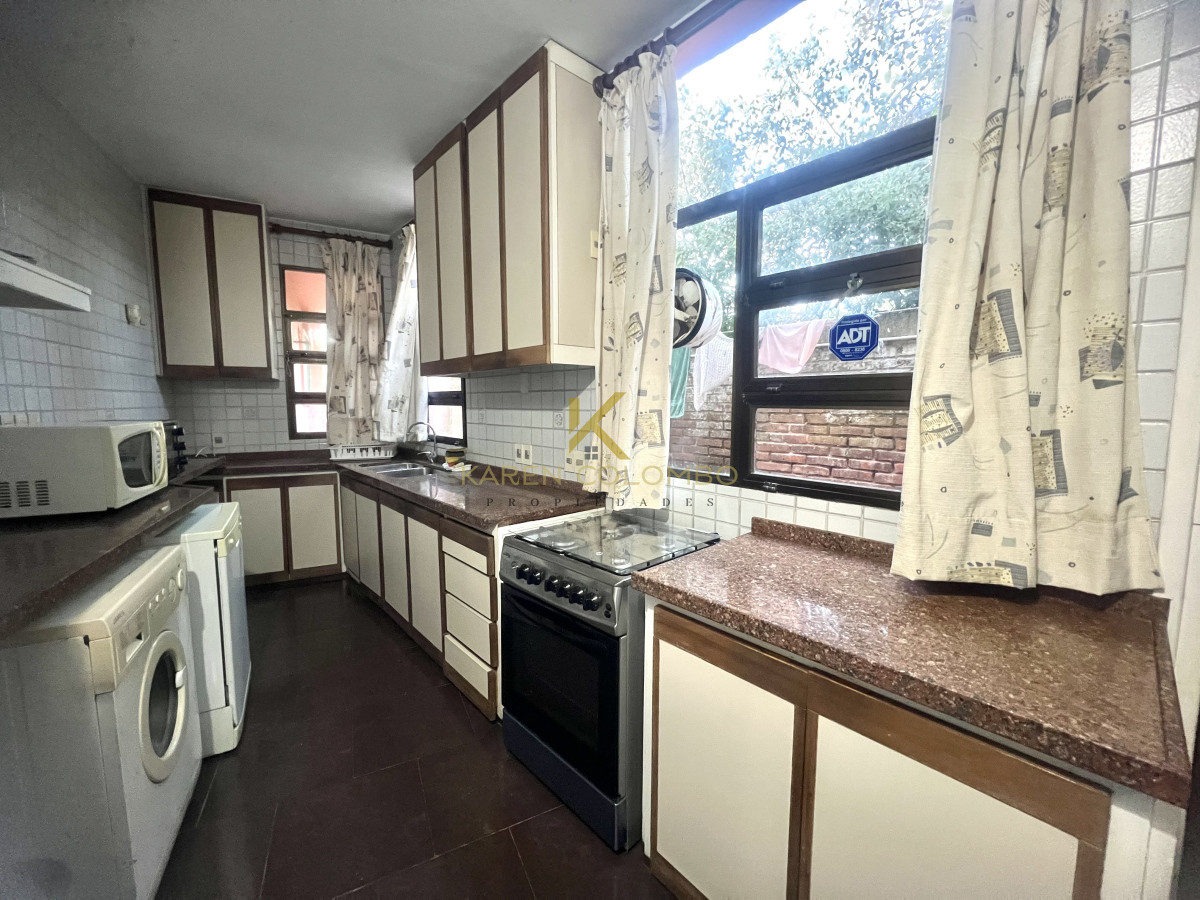 Casa ID.21096034 - Casa en venta y alquiler temporal en playa Mansa, Punta del Este