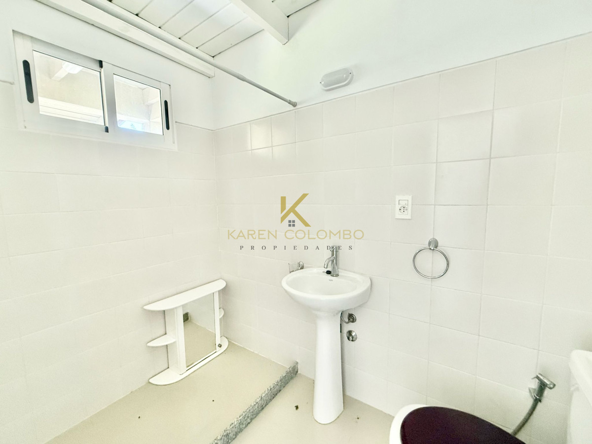 Casa ID.21095404 - Excelente casa en barrio privado.