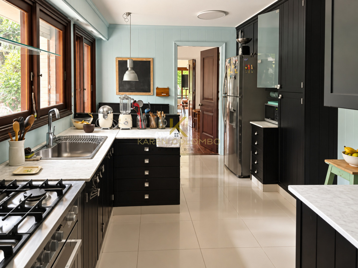 Casa ID.21097911 - Espectacular Casa-4 Dormitorios-Alquiler de Temporada-Lugano,Punta del Este