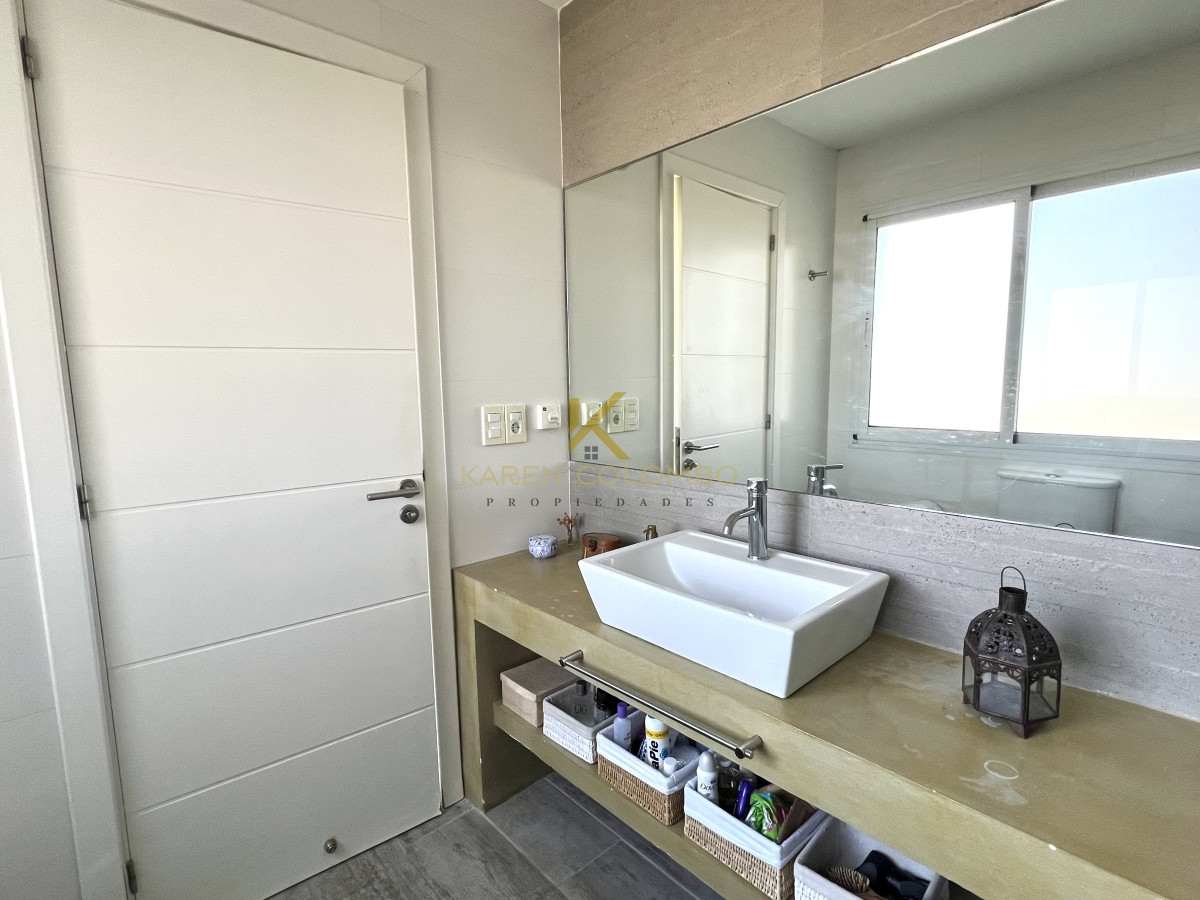 Casa ID.21094847 - Casa en venta en Laguna de los Cisnes
