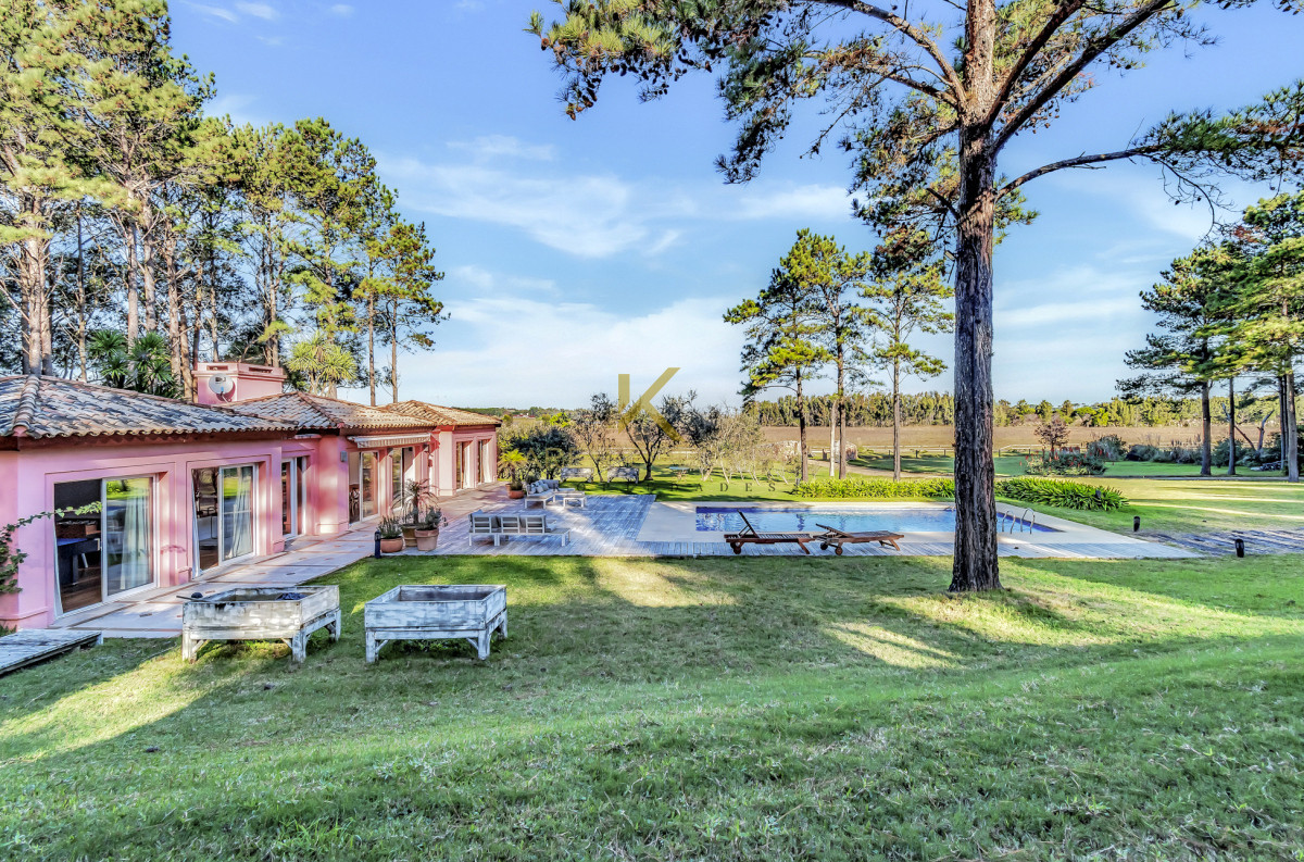 Casa ID.21095891 - Casa en venta Punta Ballena a pasos de Punta del Este