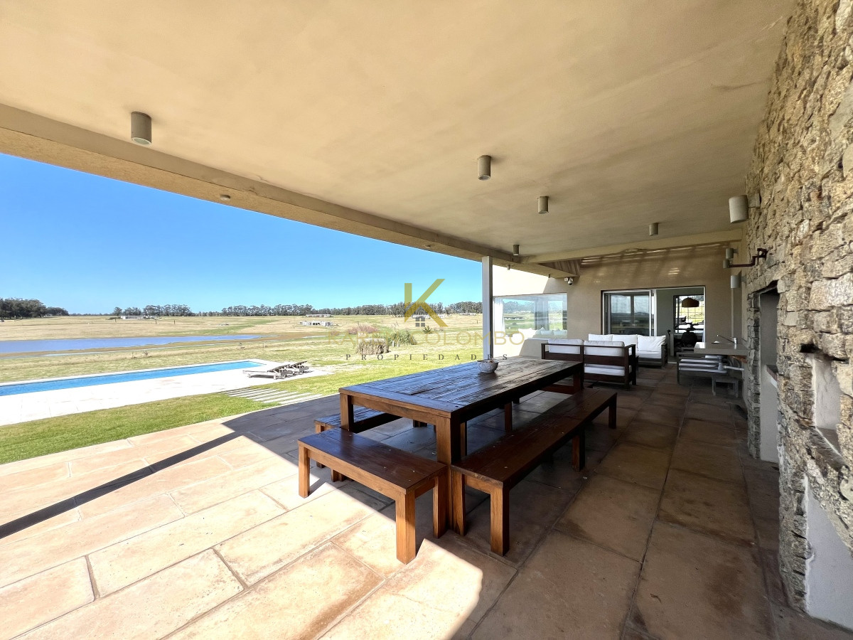 Casa ID.21094847 - Casa en venta en Laguna de los Cisnes