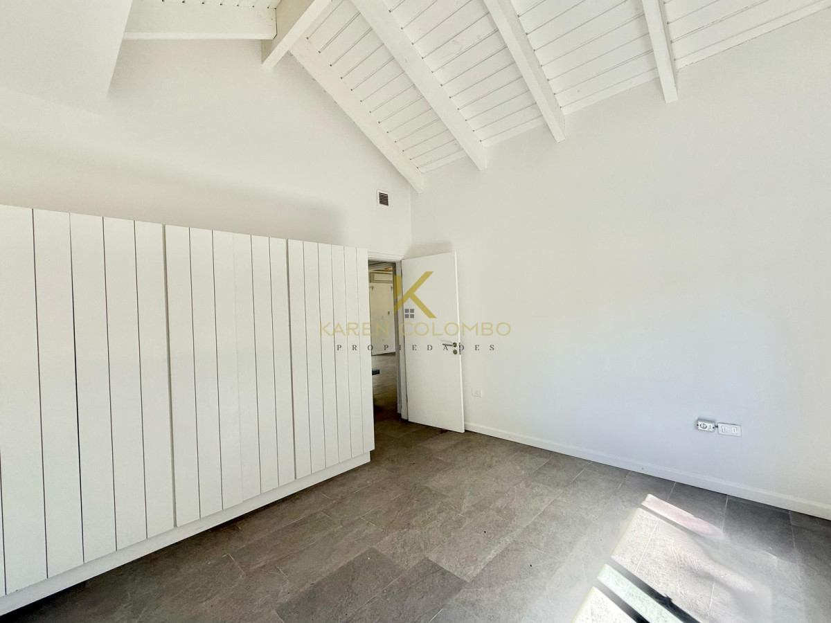 Casa ID.21095404 - Excelente casa en barrio privado.
