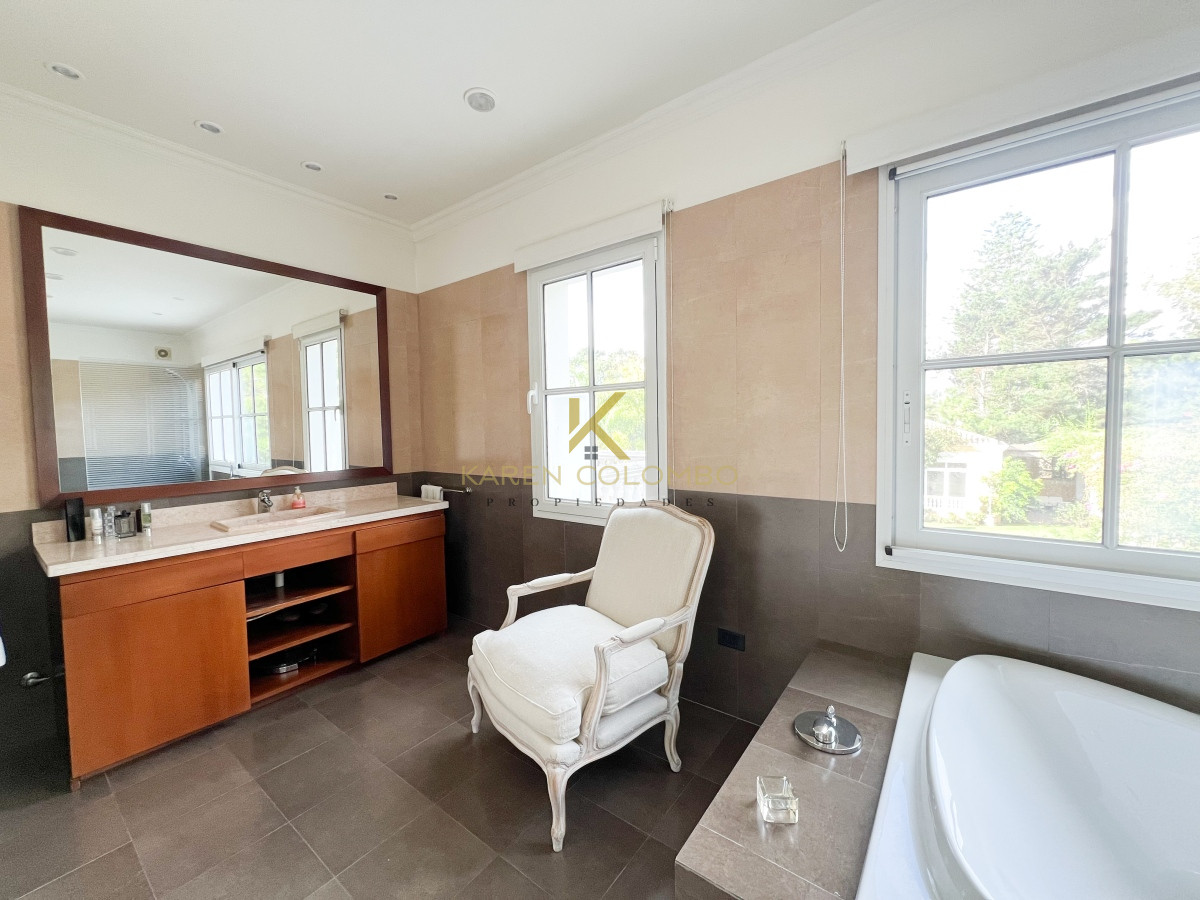 Casa ID.21094285 - Magnifica casa en venta Punta del Este