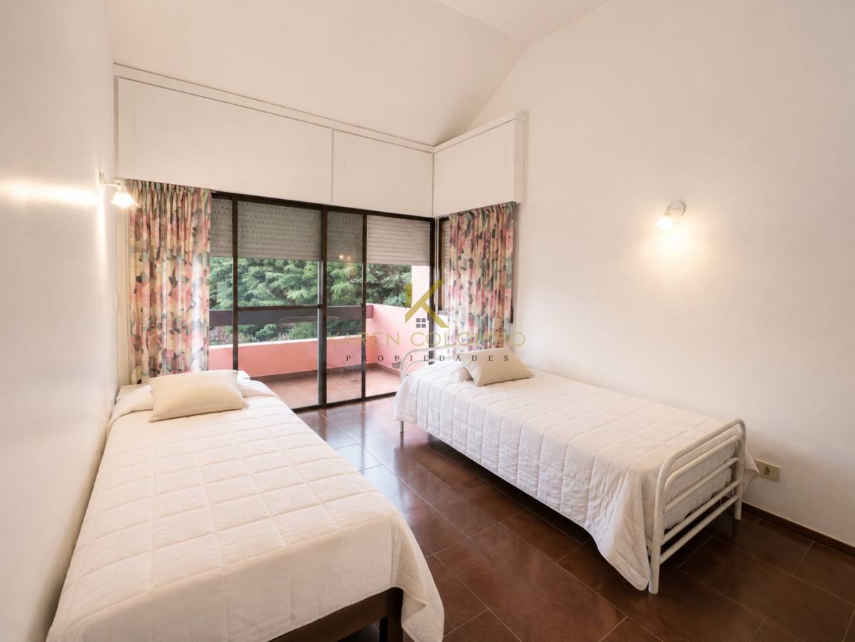 Casa ID.21096034 - Casa en venta y alquiler temporal en playa Mansa, Punta del Este
