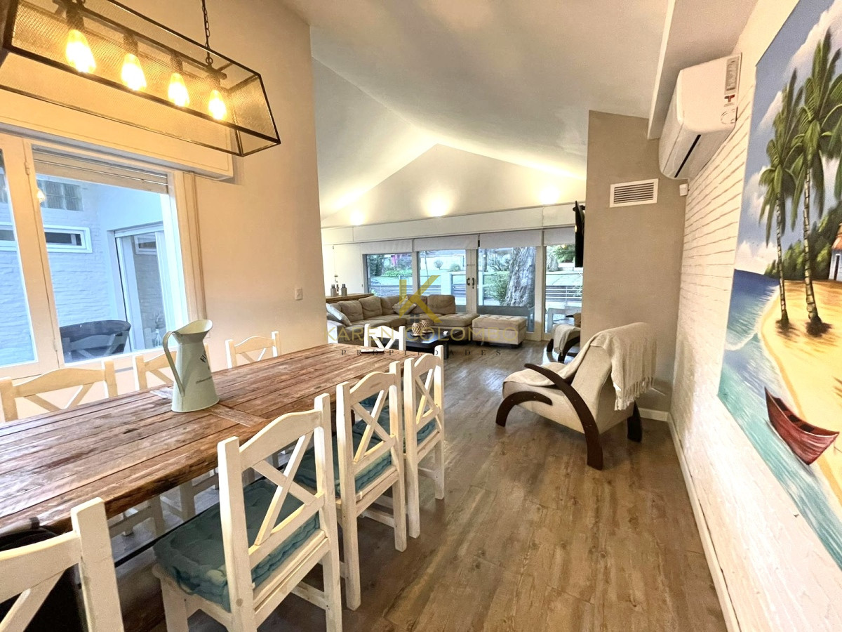 Casa ID.21094797 - Hermosa casa en alquiler temporal playa Mansa, Punta del Este.