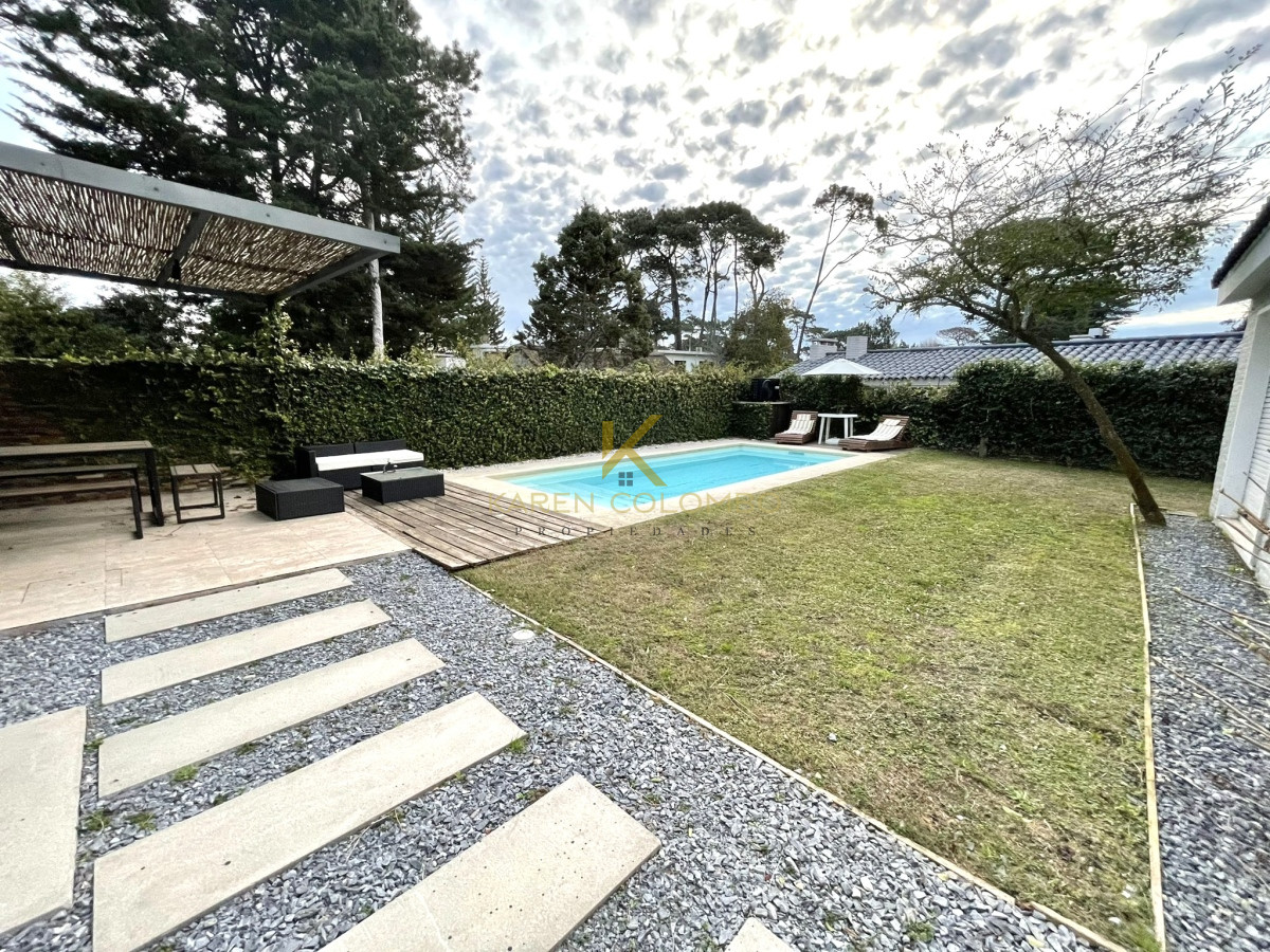 Casa ID.21094797 - Hermosa casa en alquiler temporal playa Mansa, Punta del Este.