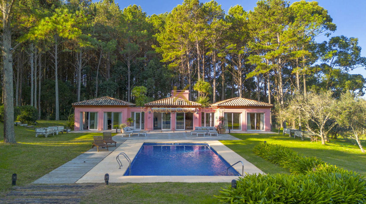 Casa ID.21095891 - Casa en venta Punta Ballena a pasos de Punta del Este