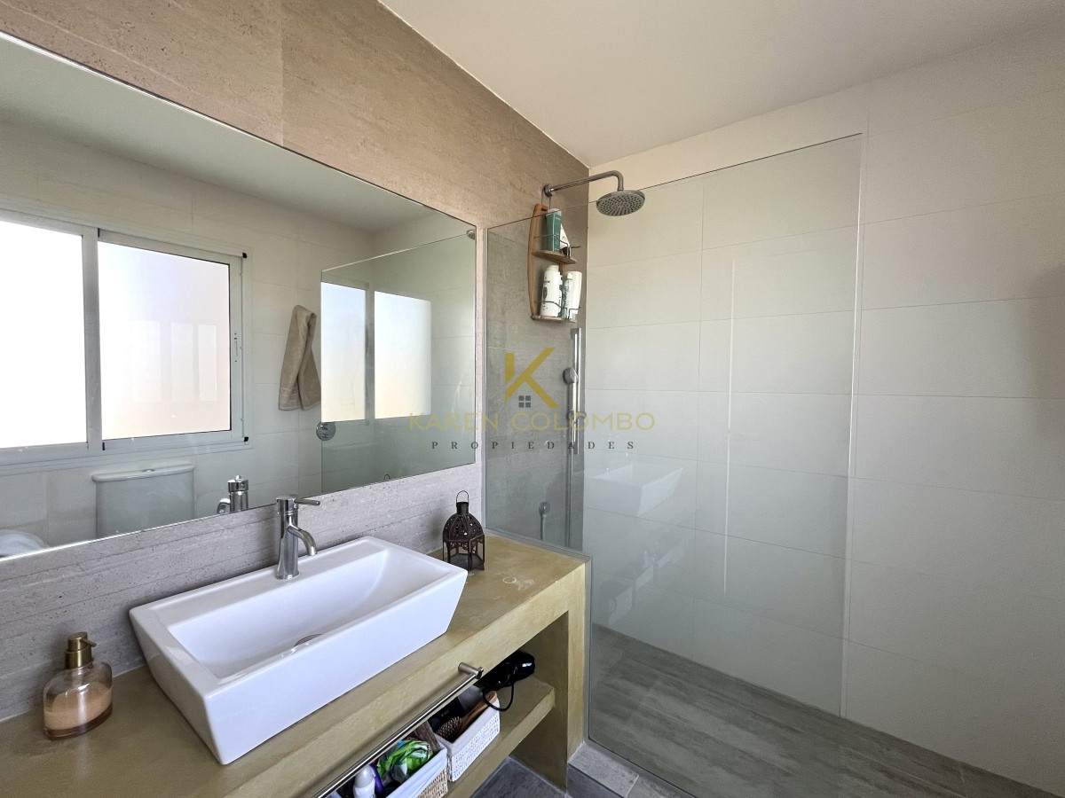 Casa ID.21094847 - Casa en venta en Laguna de los Cisnes