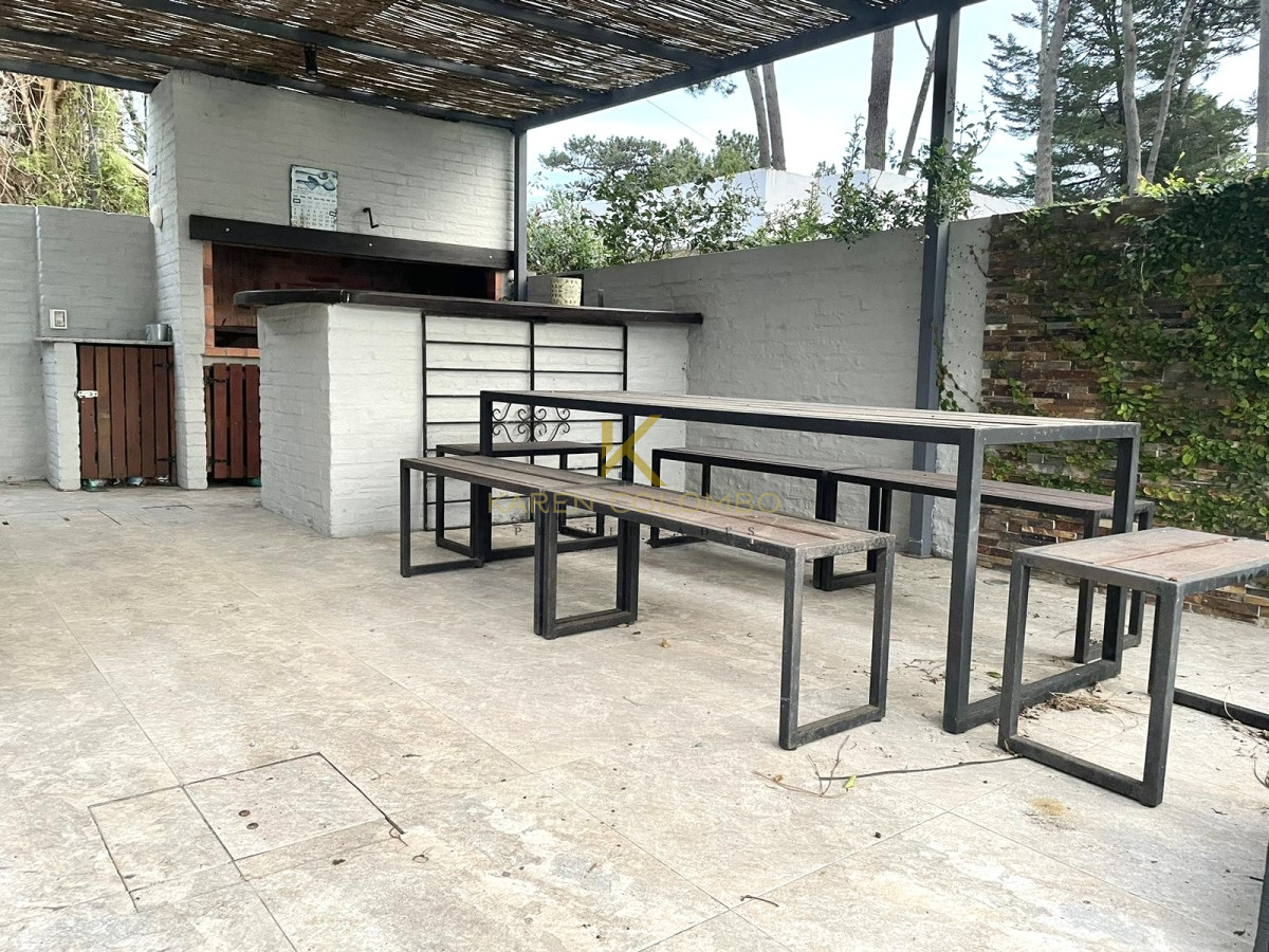 Casa ID.21094797 - Hermosa casa en alquiler temporal playa Mansa, Punta del Este.
