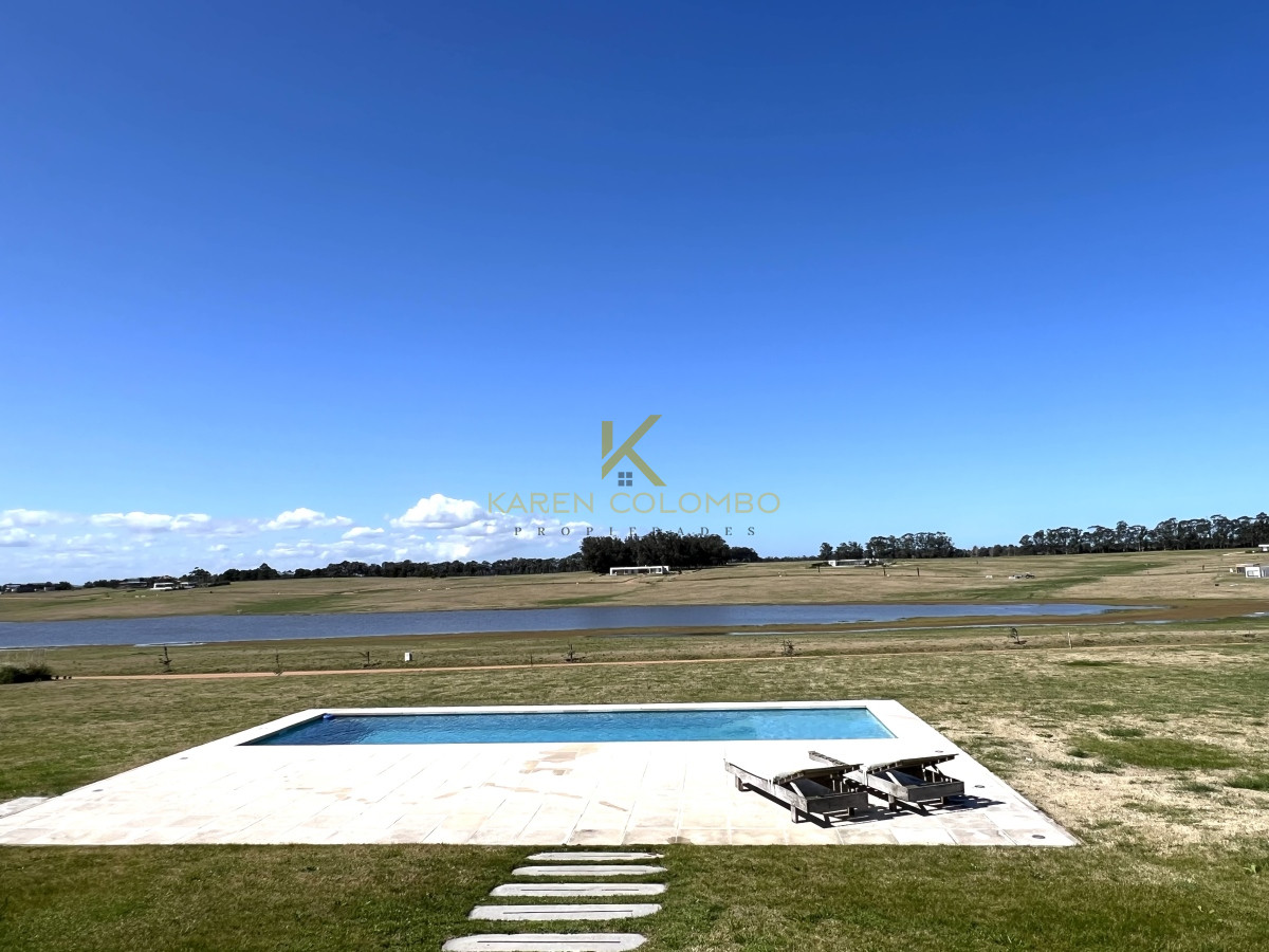 Casa ID.21094847 - Casa en venta en Laguna de los Cisnes