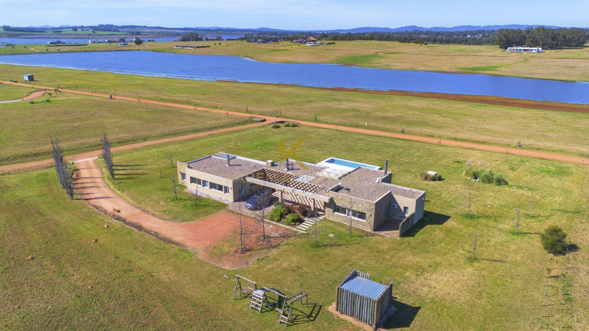 Casa ID.21094847 - Casa en venta en Laguna de los Cisnes