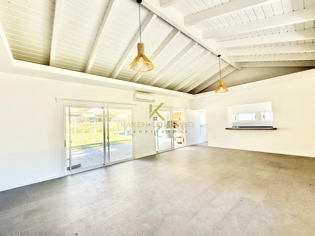 Casa ID.21095404 - Excelente casa en barrio privado.