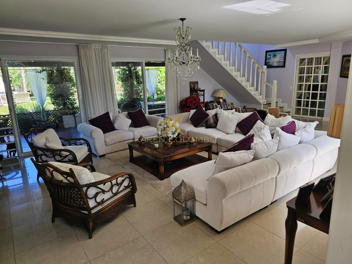 Casa ID.21096576 - CASA EN VENTA Y ALQUILER LA ARBOLADA, PUNTA DEL ESTE