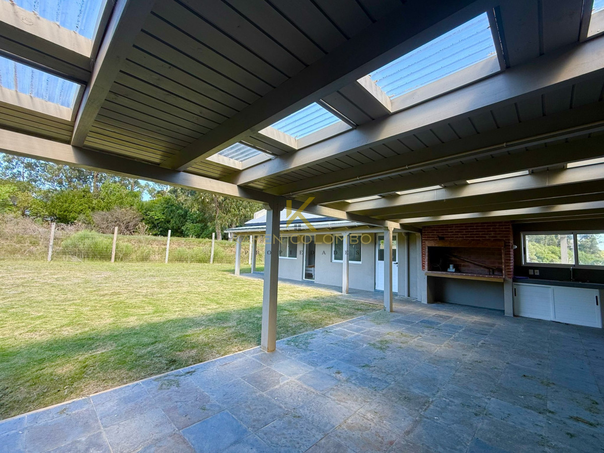 Casa ID.21095404 - Excelente casa en barrio privado.