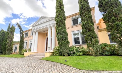 Magnifica casa en venta Punta del Este