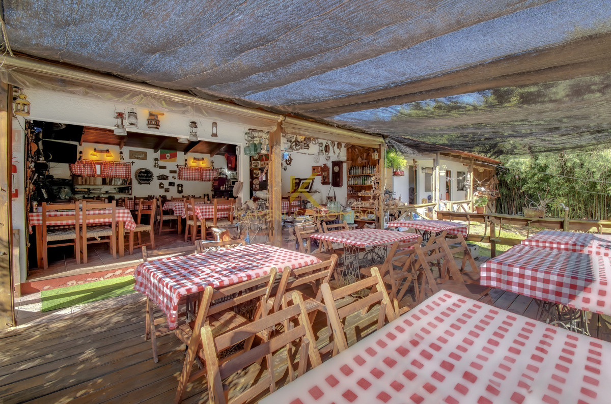 Chacra ID.21095843 - Complejo de cabañas en venta