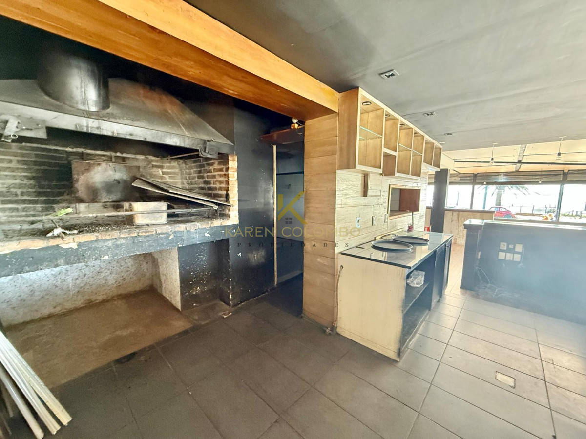 Local Comercial ID.21096210 - Local comercial en alquiler anual.