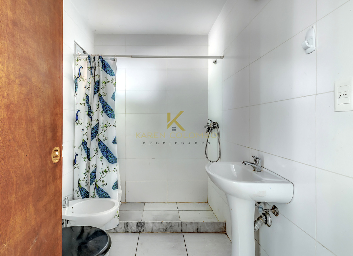 Local Comercial ID.21096220 - Local en venta en Solanas