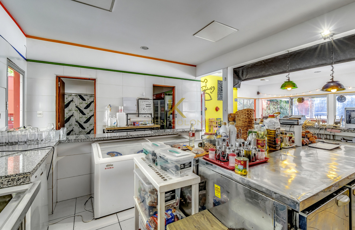 Local Comercial ID.21096220 - Local en venta en Solanas