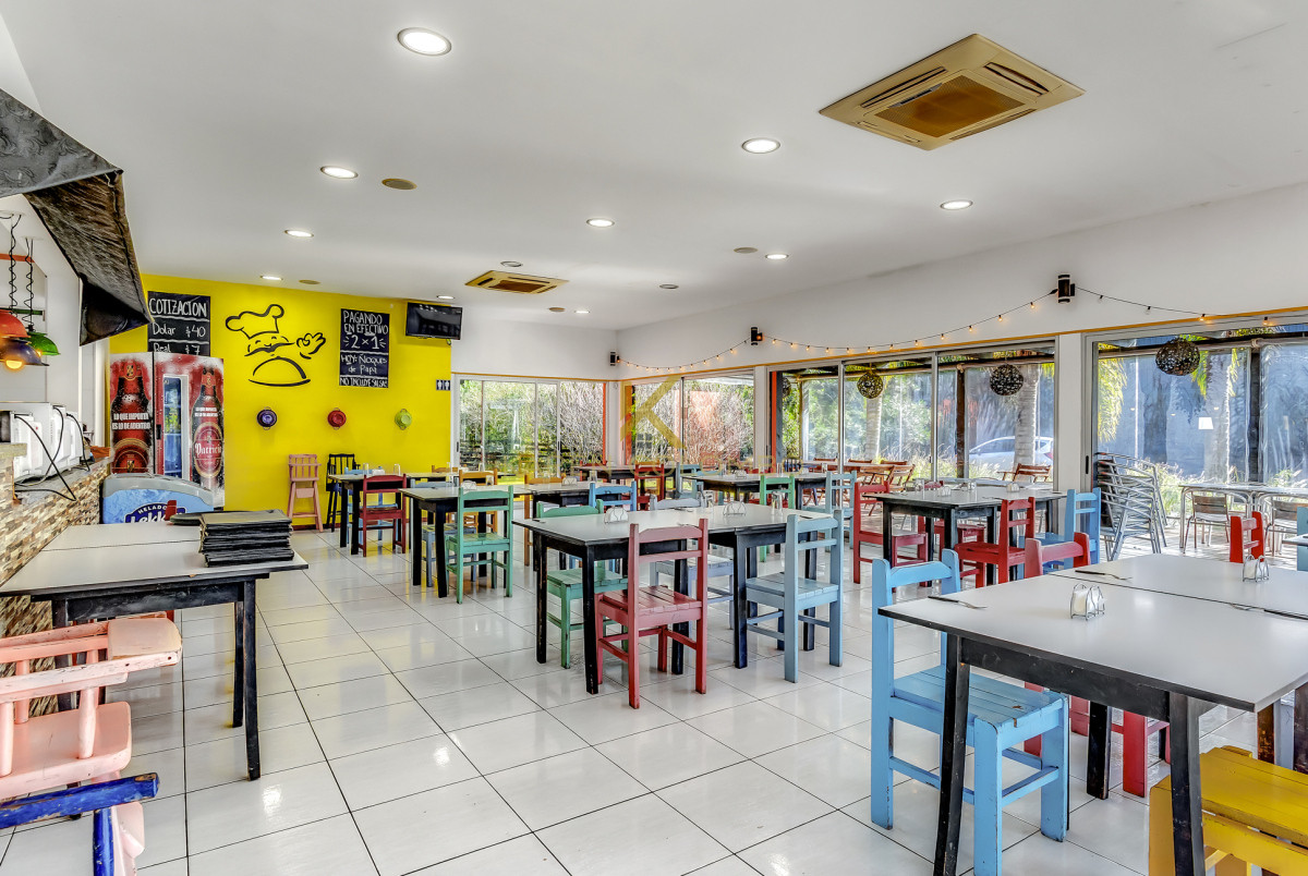 Local Comercial ID.21096220 - Local en venta en Solanas