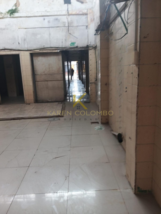 Local Comercial ID.21097518 - LOCAL COMERCIAL EN VENTA - 400 m² SOBRE 8 DE OCTUBRE