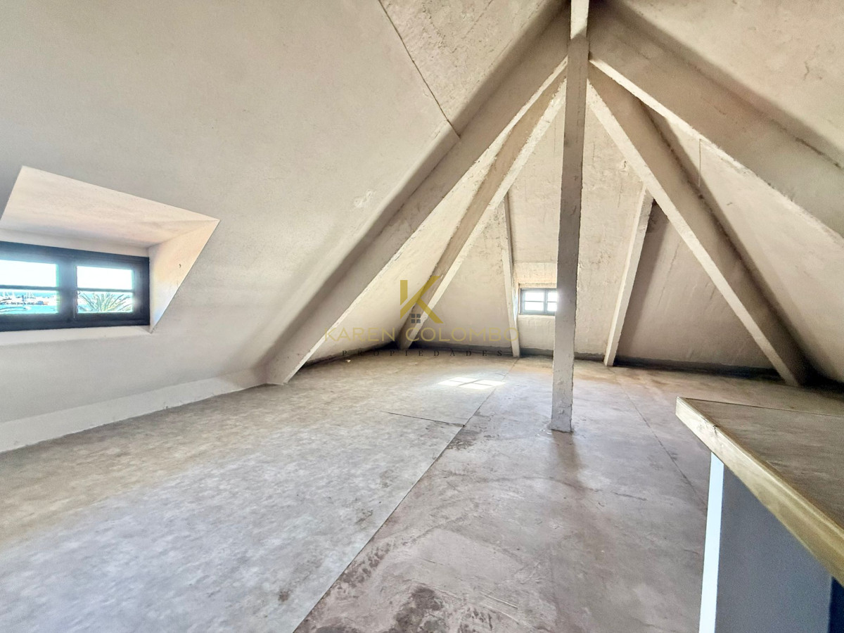 Local Comercial ID.21096211 - Casona apta local comercial u oficinas, primera línea.