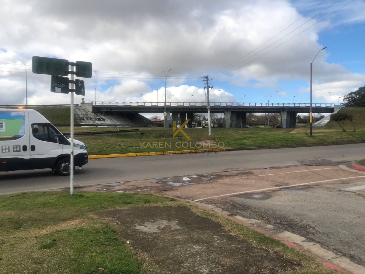 Terreno Con Mejoras - Maldonado  - KCP21096264T