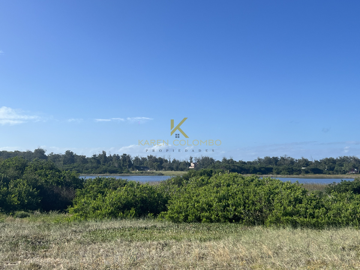 Terreno en venta primera linea Santa Monica