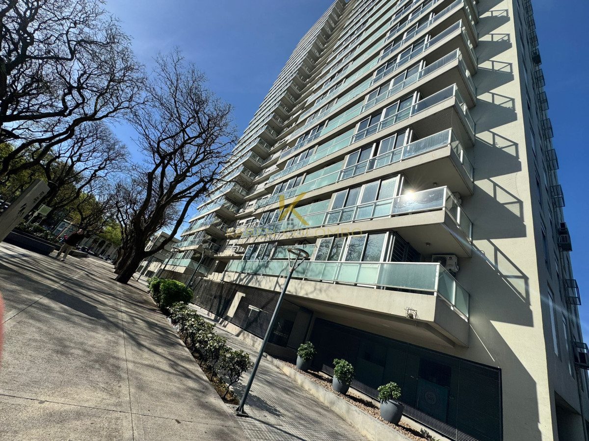 Apartamento ID.21096476 - Apartamento en venta 2 Dormitorios y cochera en Palermo, Montevideo
