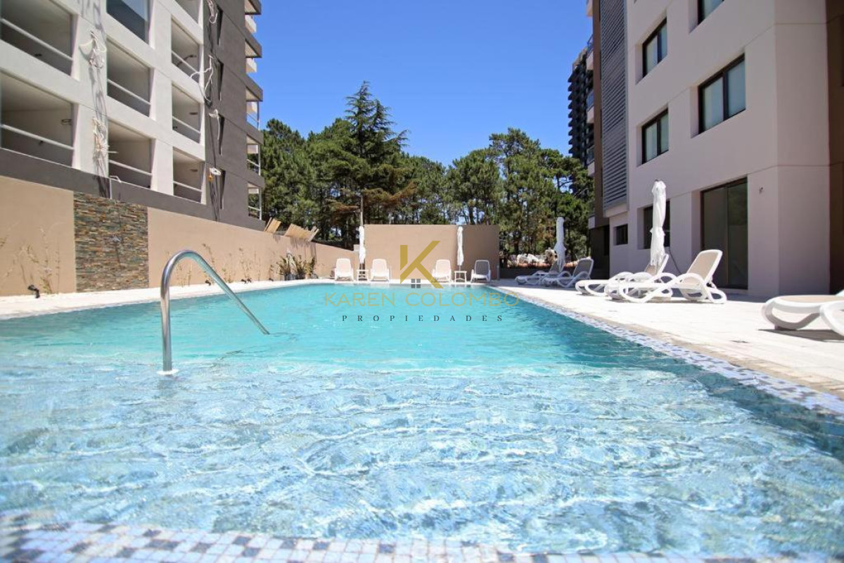 Apartamento ID.21095602 - Apartamento en venta y alquiler de 3 Dormitorios Punta del Este 