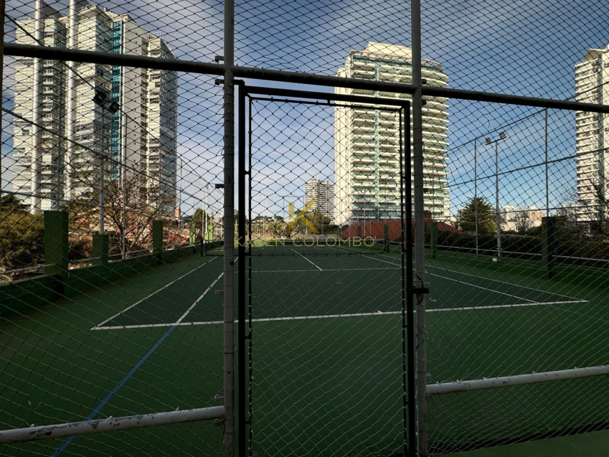 Apartamento ID.21096975 - Apartamento en alquiler temporal y anual en playa Mansa Punta del Este.