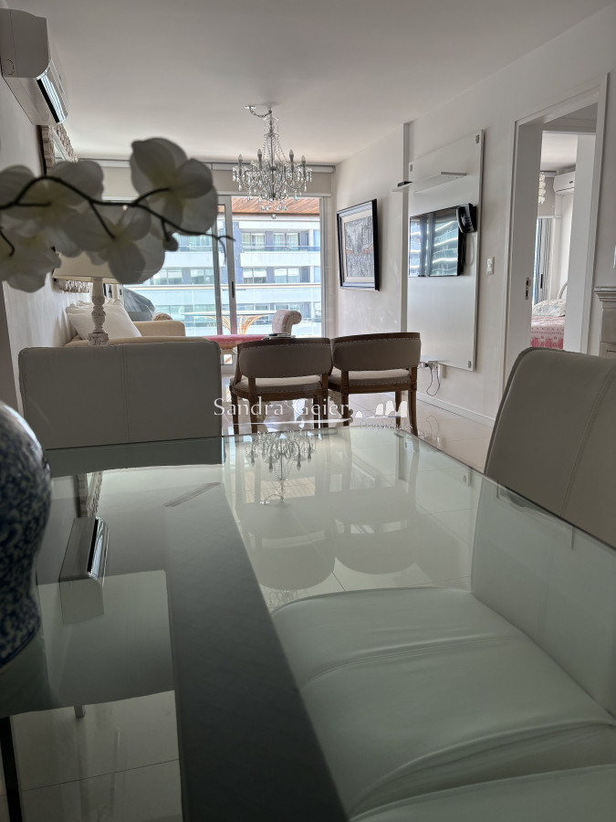 Apartamento ID.2356 - Apartamento piso 7 en playa brava parada 6 