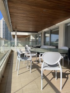 Apartamento ID.2356 - Apartamento piso 7 en playa brava parada 6 