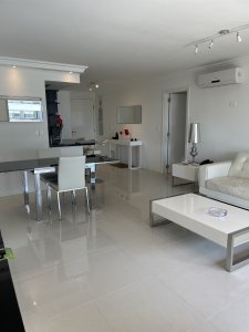 Apartamento ID.2529 - venta en playa brava parada 6