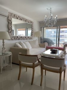 Apartamento ID.2356 - Apartamento piso 7 en playa brava parada 6 
