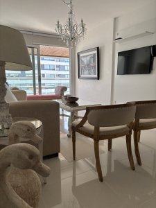 Apartamento ID.2356 - Apartamento piso 7 en playa brava parada 6 