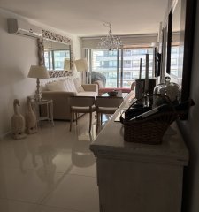 Apartamento piso 7 en playa brava parada 6