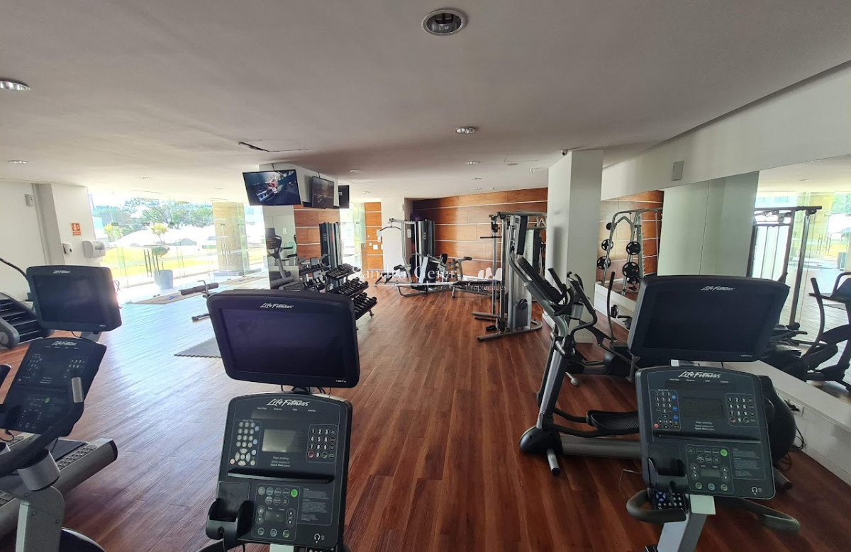 Apartamento ID.2356 - Apartamento piso 7 en playa brava parada 6 